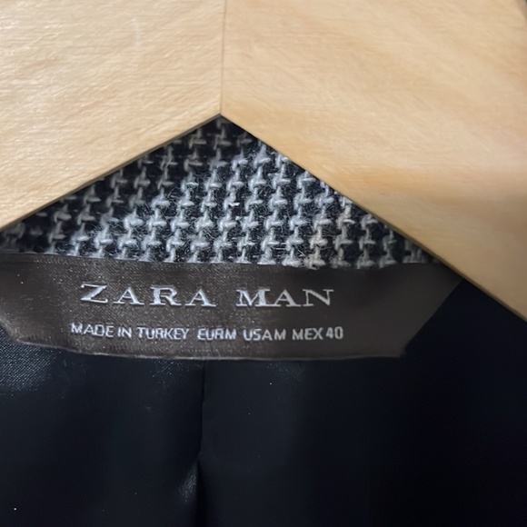 Zara Man Houndstooth Zip Coat - Picture 2 of 4